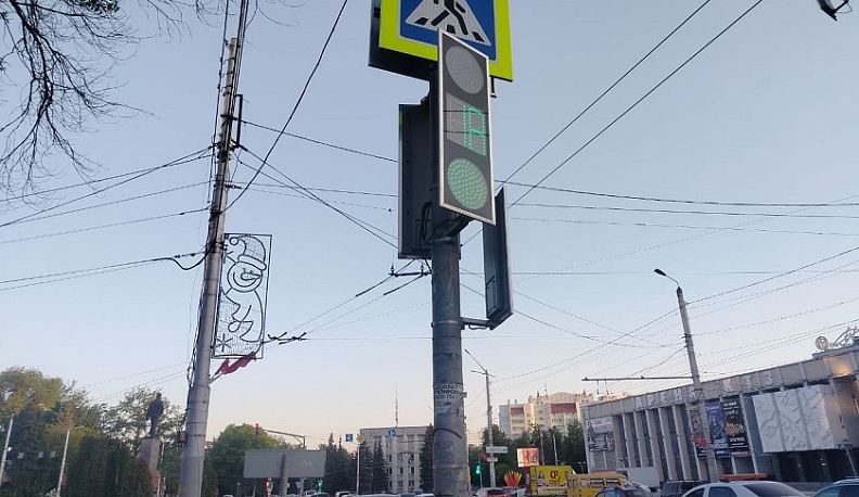 В Калужской области планируют установить шесть проекционных пешеходных переходов