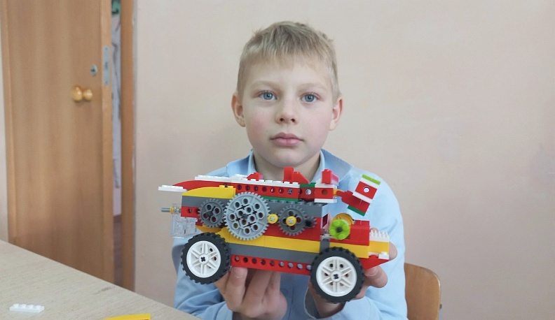 Педагог дополнительного образования из Кирова стал призёром регионального конкурса