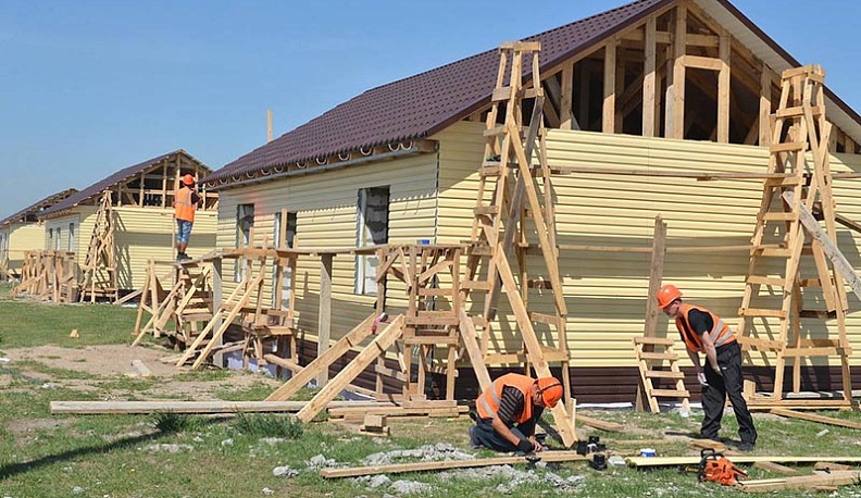 21 сельская семья получила деньги на строительство жилья