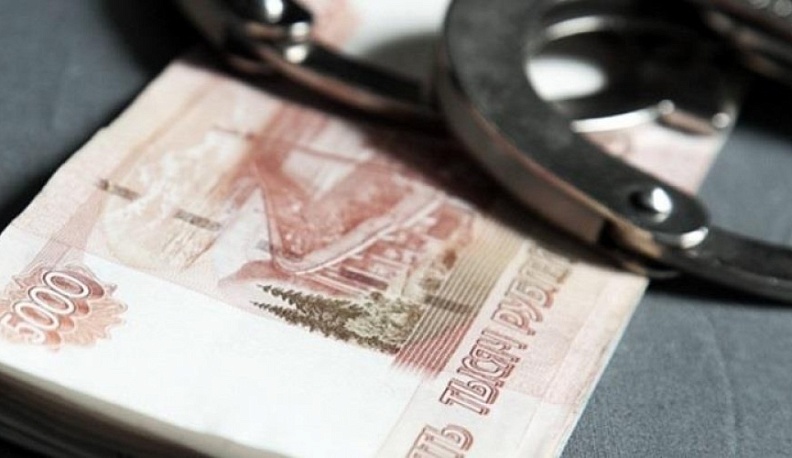 Мошенник сумел продать комплект постельного белья за 40 тысяч рублей