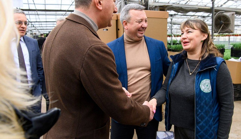 Владислав Шапша посетил теплицы «Галантуса» в Калуге