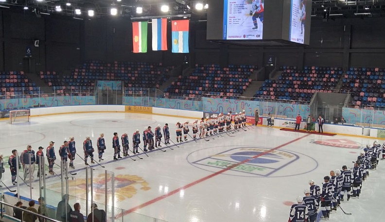 В Калуге стартовал хоккейный турнир, посвященный памяти тренера Сергея Литвинова