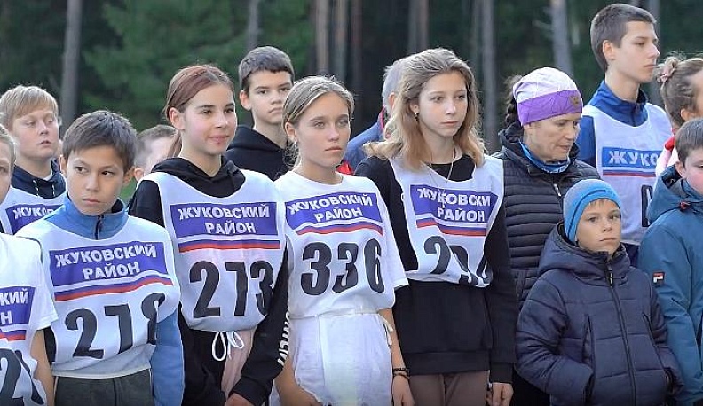 В Жукове состоялся традиционный ежегодный чемпионат и первенство района по легкоатлетическому кроссу