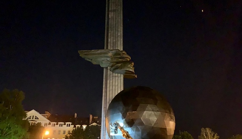 В Калуге памятник 600-летию города отреставрирован на 65%