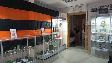 В музее Износковской школы открылась выставка, посвященная земляку – легендарному генералу