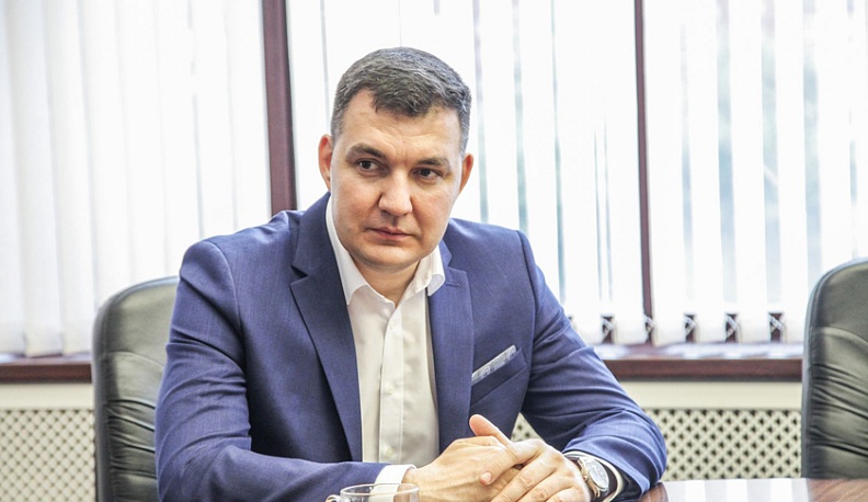 Борис Мовтян: «Деньги из воздуха никто никому не раздаст» 