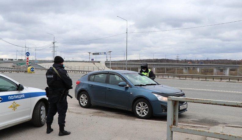 На въездах в Калугу работают полицейские посты