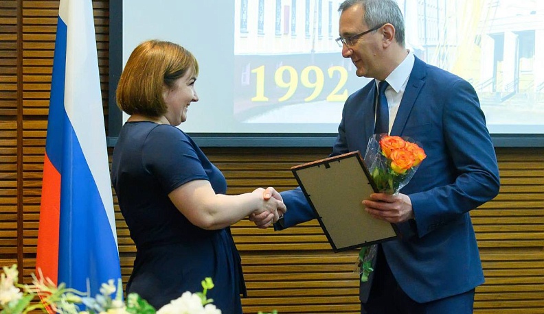 Губернатор поздравил работников Арбитражного суда калужской области с юбилеем этой структуры