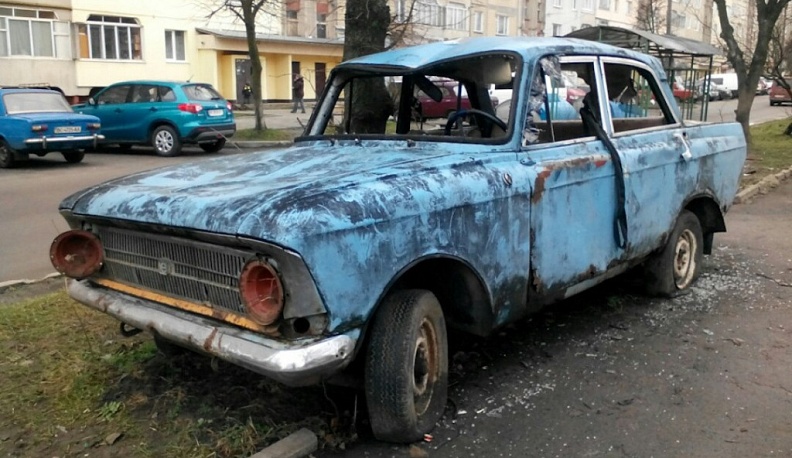В Калуге горуправа эвакуирует с улиц 11 бесхозных автомобилей