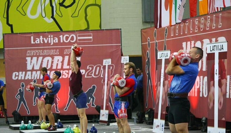 Калужские гиревики стали самыми сильными на чемпионате в Латвии