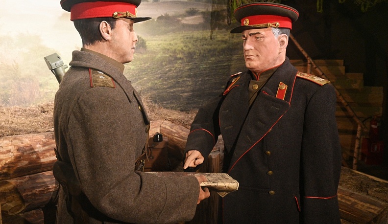 На «Прогулке со Знанием» калужанам рассказали о подвигах маршала Жукова