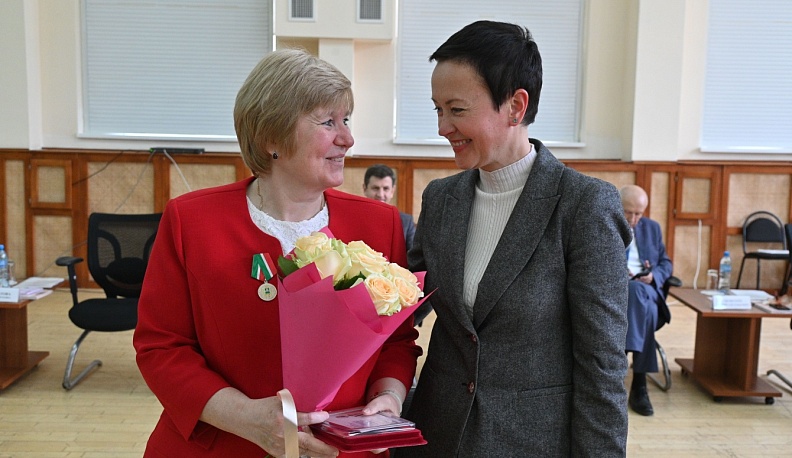 В Калуге отметили 15-летие  областного многофункционального центра