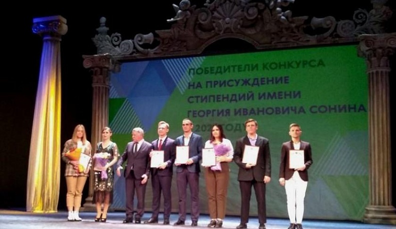 Аграрии региона отметили свой профессиональный праздник