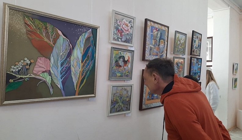 В Тарусе открылась выставка «Родные берега»