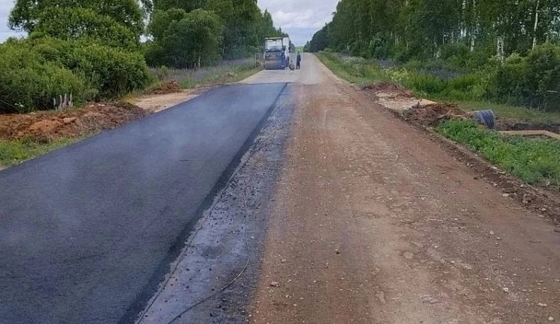 В Куйбышевском районе по нацпроекту обновляют восьмикилометровый участок дороги
