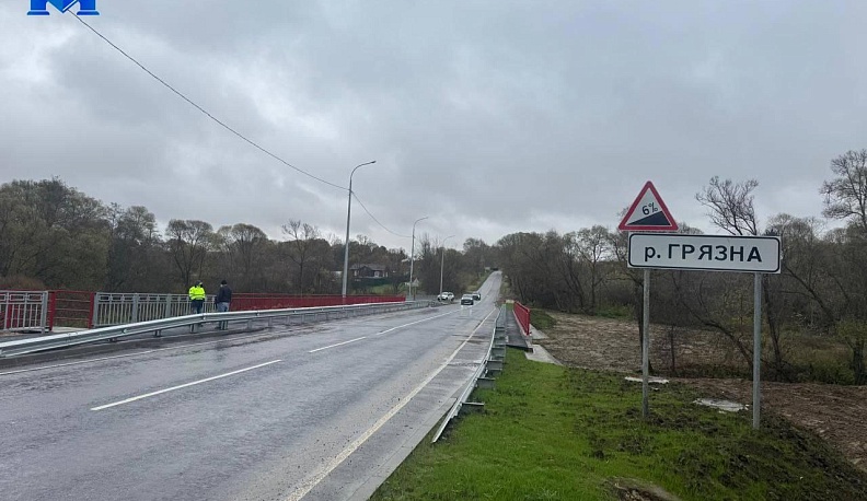 Реконструкция моста через реку Грязна в Козельском округе близится к завершению