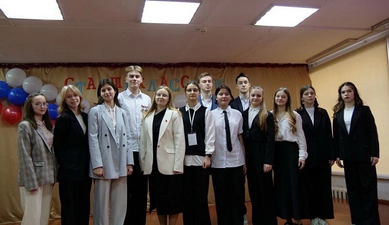 В Людинове определили лучших старшеклассников 