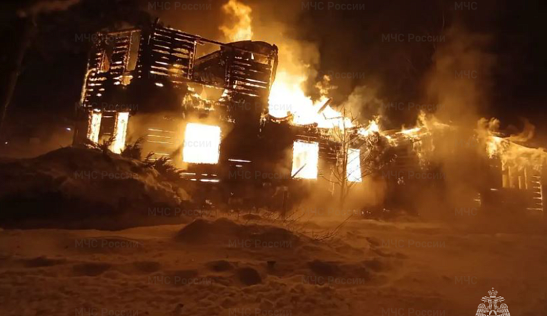 В Тарусском округе сгорел дом