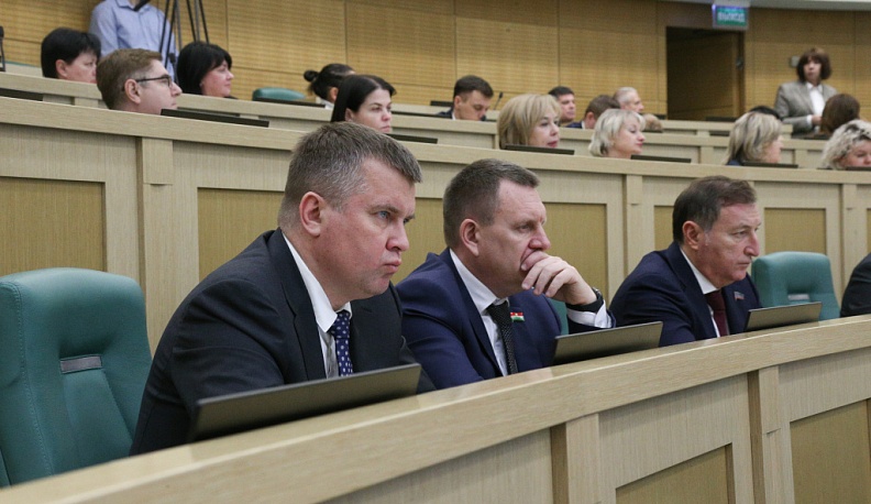 Геннадий Новосельцев прокомментировал итоги работы Совета Законодателей РФ