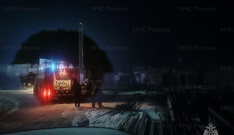 В Медынском районе сгорела бытовка