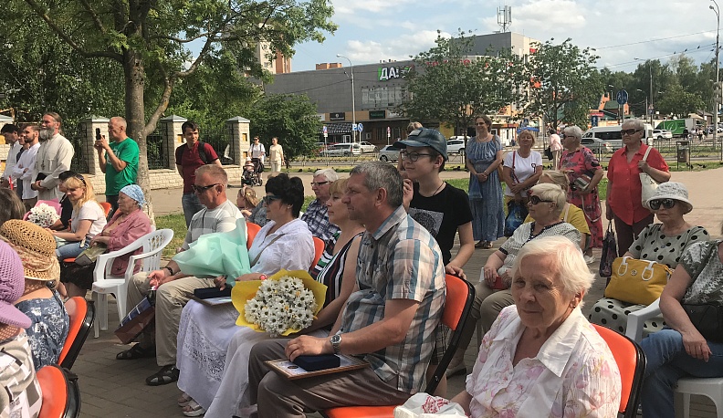 В Обнинске 8 июля состоялся большой праздник, посвященный Дню любви, семьи и верности