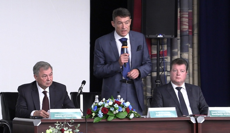 Анатолий Артамонов: "Международные чтения памяти академика А.Ф. Цыба способствуют решению важнейших вопросов в лечении сложных онкологических и сопутствующих заболеваний"