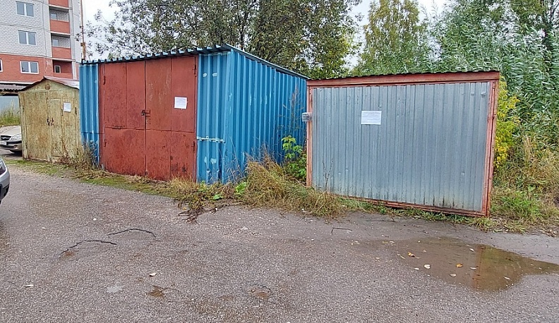 В Калуге ищут собственников гаражей для сноса