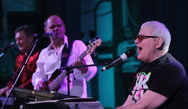 О чём поёт «синяя птица»