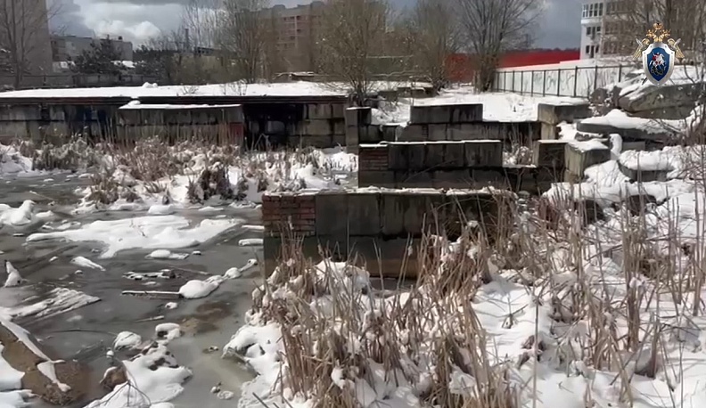 В Жуковском районе девочка упала в яму с водой