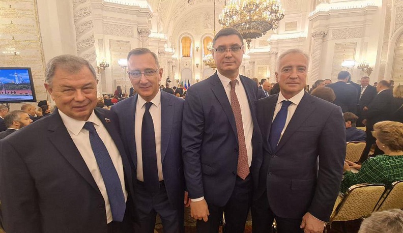 Сенатор РФ Анатолий Артамонов поделился своим мнением о принятии в состав России новых субъектов