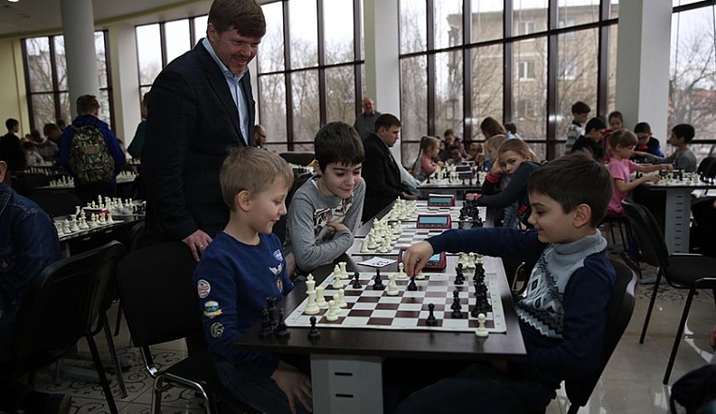 В Калуге прошел Рождественский турнир по быстрым шахматам