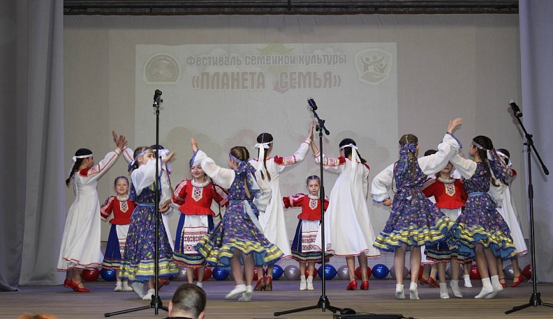 В Перемышле прошел фестиваль семейной культуры