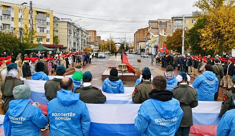 Калужане провели митинг в поддержку СВО