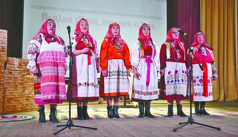 «Посидим рядком, поговорим ладком»