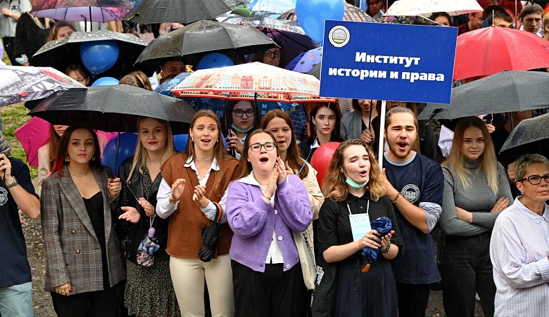Губернатор Владислав Шапша поздравил первокурсников Калужского университета с началом нового учебного года
