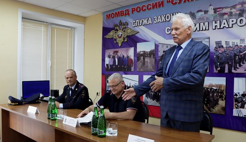 В Сухиничах представили нового начальника полиции 