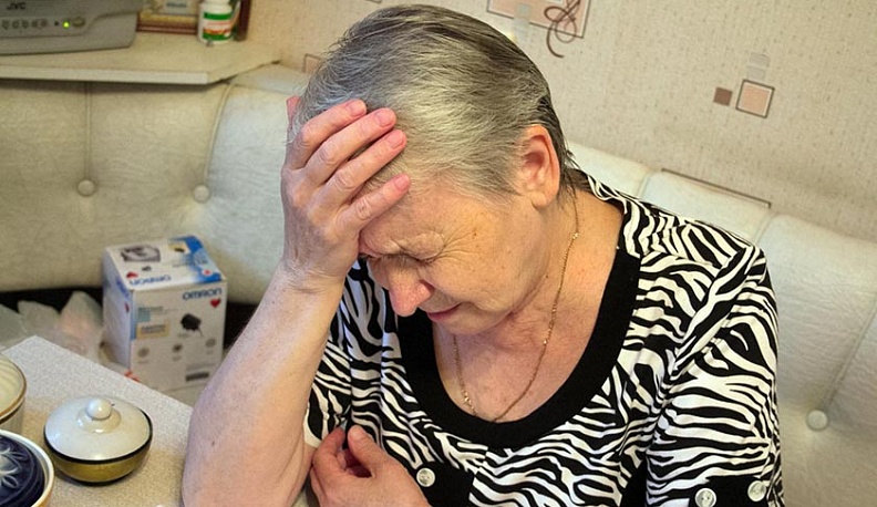 Лже-врач вынесла из квартиры калужанки деньги и драгоценности