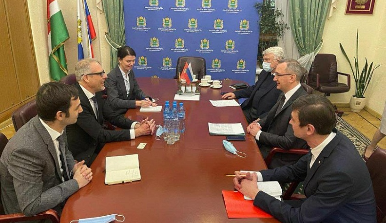 Владислав Шапша провел рабочую встречу с представителями «Фольксваген Груп Рус»