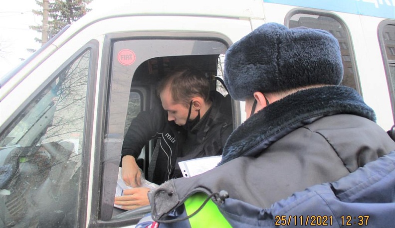 В общественном транспорте Калуги выявлены нарушители масочного режима