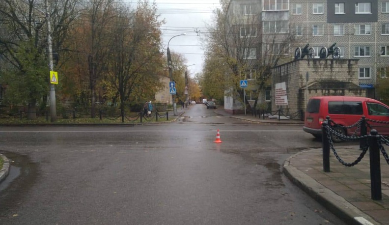 В Калуге «Фольксваген» сбил 11-летнюю девочку