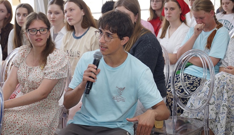 В Козельском районе российский космонавт встретился со студенческим сообществом