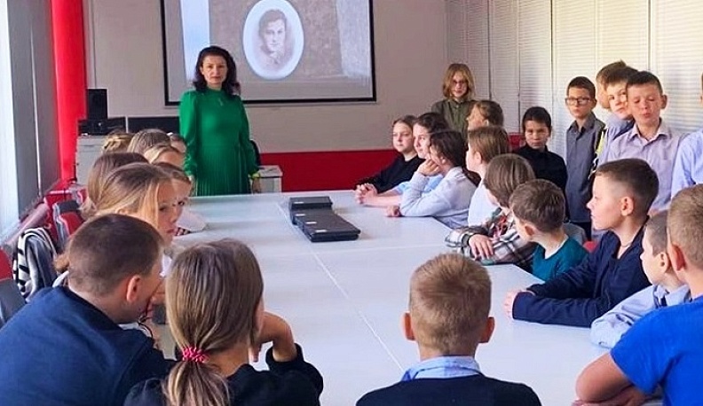 Школьникам Людинова рассказали о Зое Космодемьянской