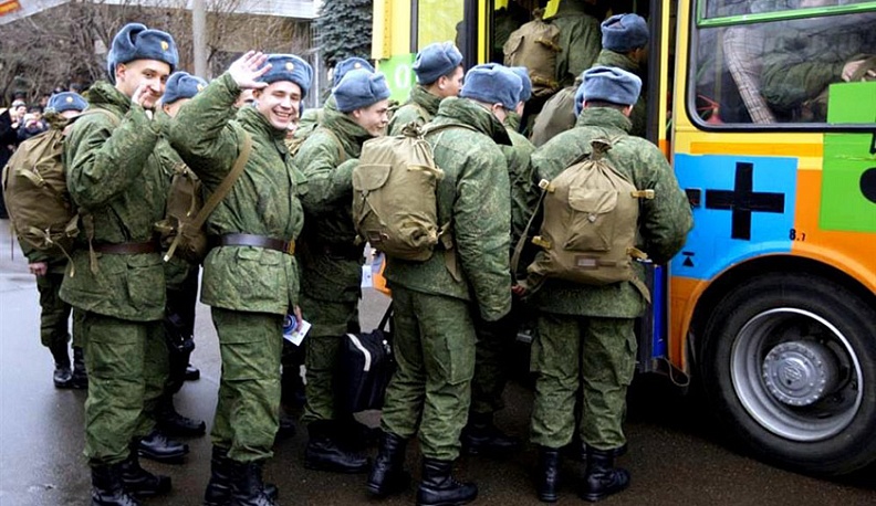 Губернатор распорядился принять меры и выполнить план по воинскому призыву