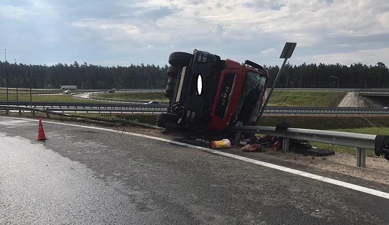 За сутки четыре человека получили травмы в различных ДТП