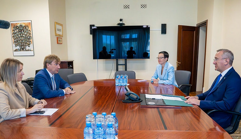 Григорий Гуров высоко оценил активность молодежи Калужской области в осуществлении проектов 