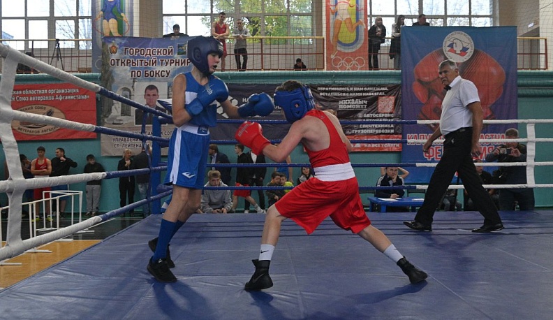 В Калуге прошел боксерский турнир, посвященный памяти Алексея Матюшина 
