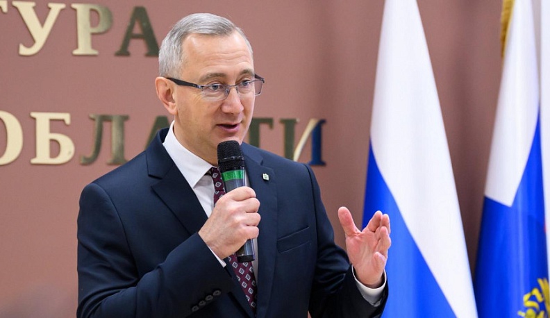 Владислав Шапша поздравил работников СМИ с профессиональным праздником