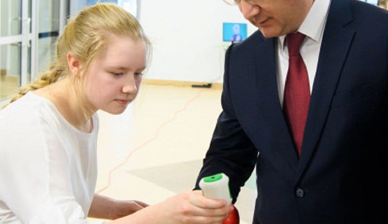 Владислав Шапша пообщался с молодежью Дзержинского района