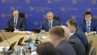 Владислав Шапша рассказал о лучших региональных практиках кадровой политики