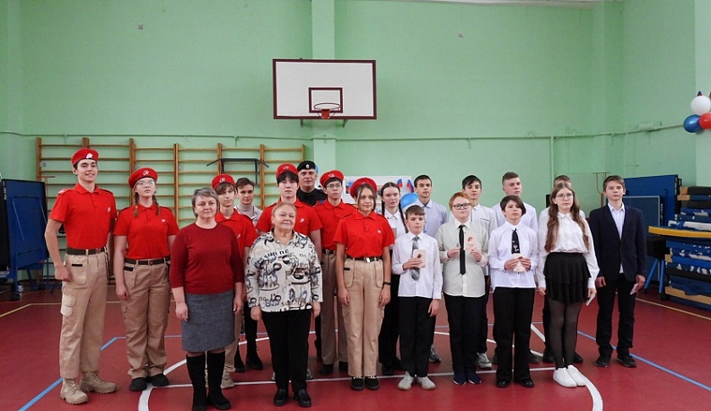 В Износковской школе ряды юнармейского отряда пополнились на 10 человек